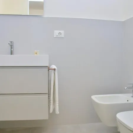 Modern With Stunning Seaview Terrace Apartmán
