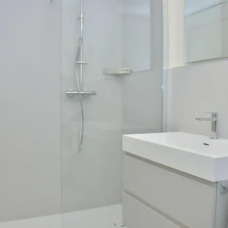Modern With Stunning Seaview Terrace Apartmán *