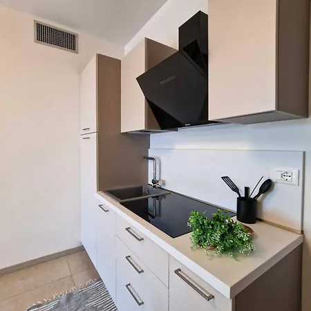 Modern With Stunning Seaview Terrace شقة *