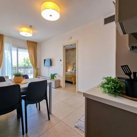 Modern With Stunning Seaview Terrace Apartmán *